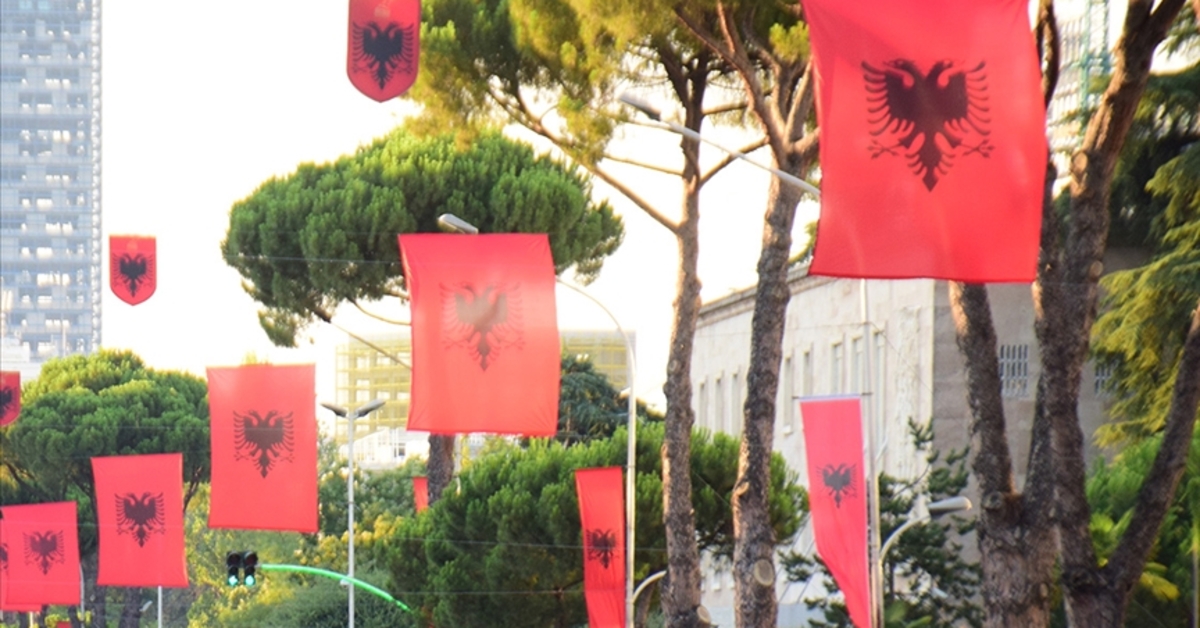 Arnavutluk, başkent Tiran’da “Bektaşi Tarikatı Egemen Devleti” kurmayı planlıyor