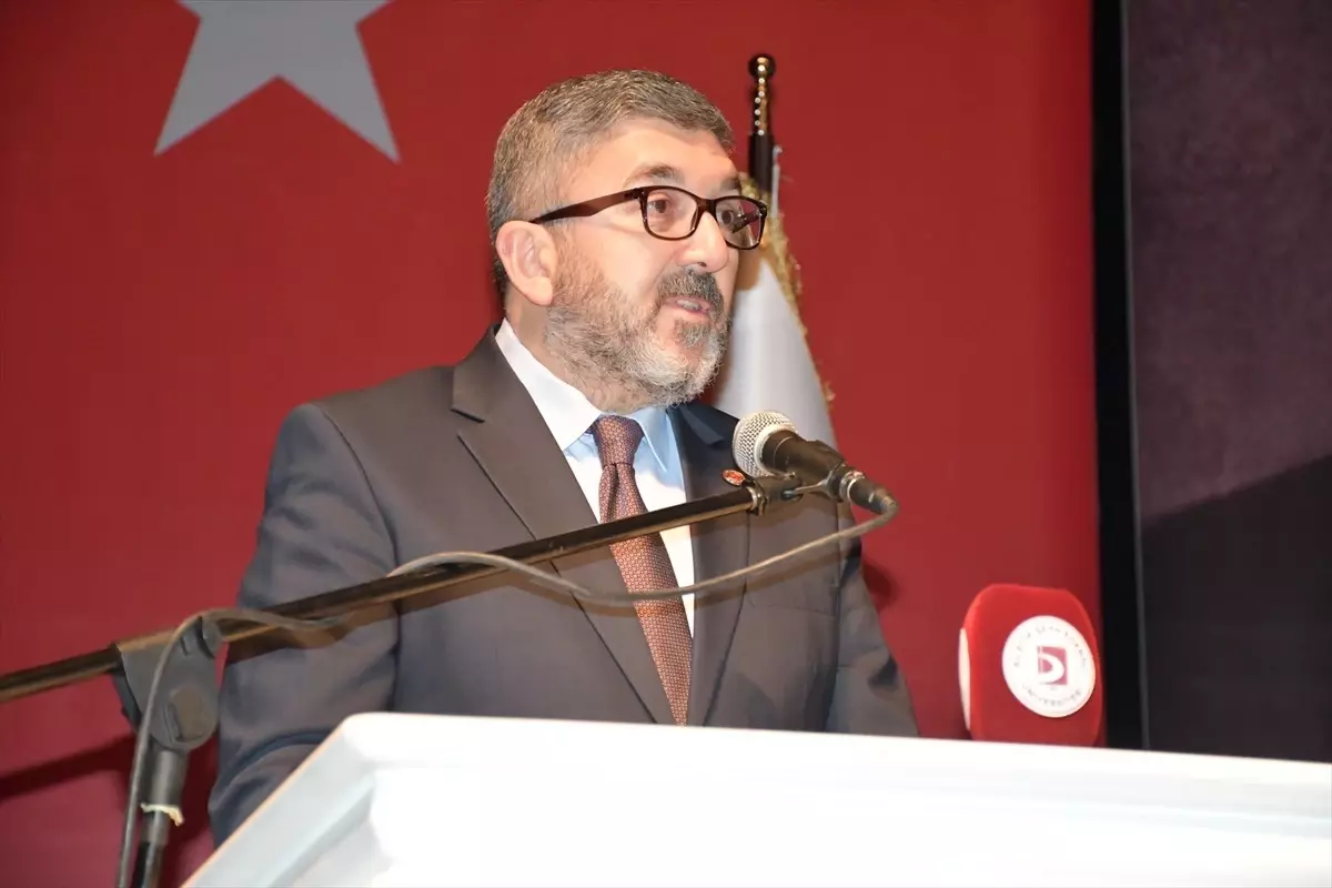 BŞEÜ’de Beyaz Önlük Giyme Töreni