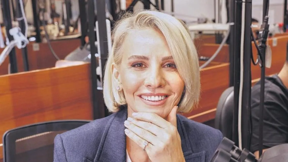 Kendine hediye alan güçlü kadın olmayı önemsiyorum