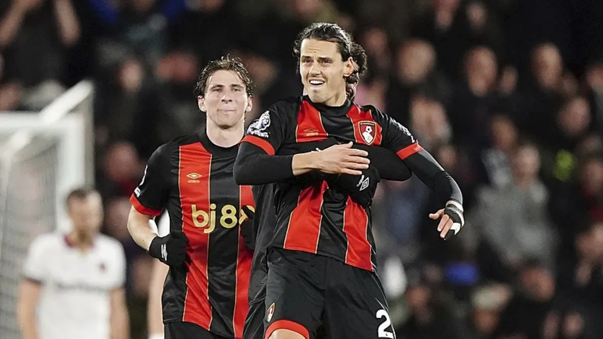 Enes Ünal’dan kötü haber!