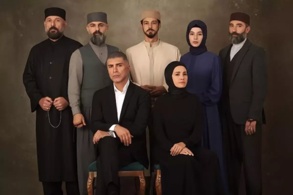 Kızıl Goncalar’da iki oyuncu birden diziye veda ediyor