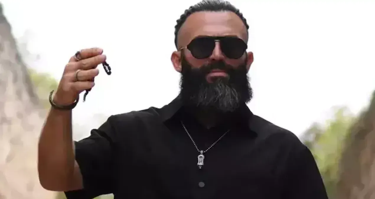 Turabi’nin skandal şarkısı tek tek her yerden siliniyor