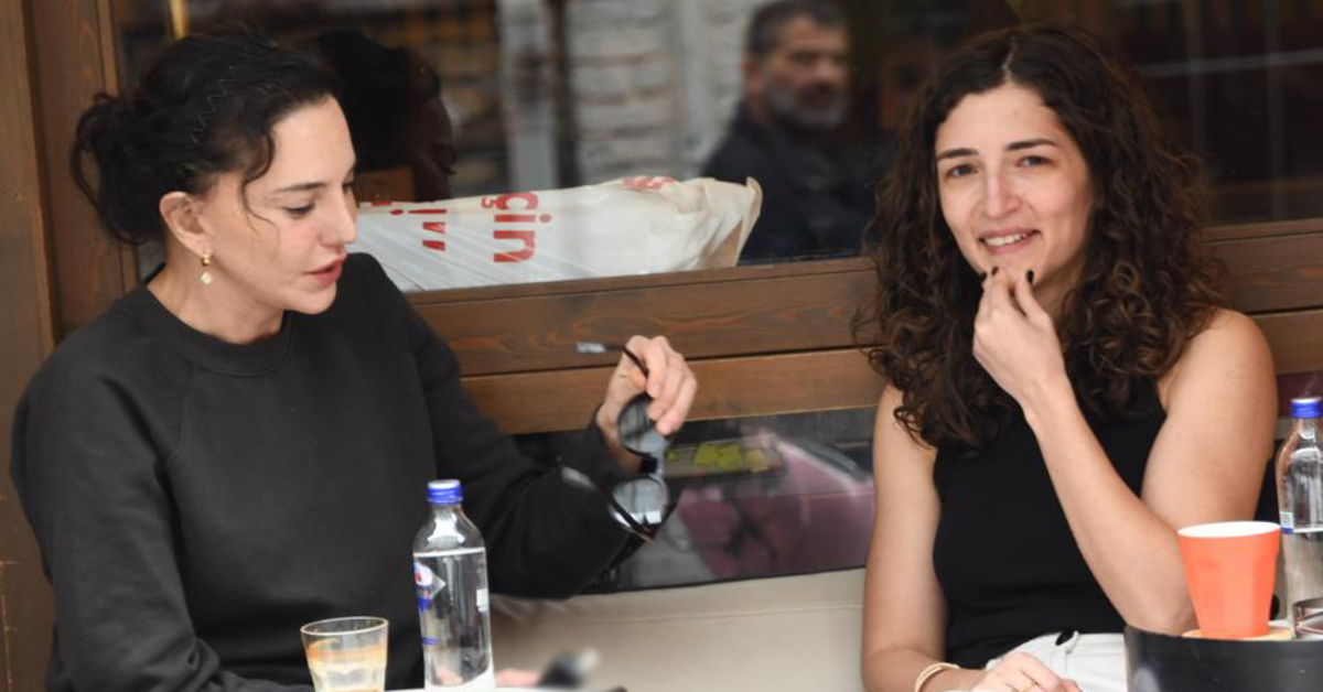 Hande Ataizi’nin keyifli sohbeti