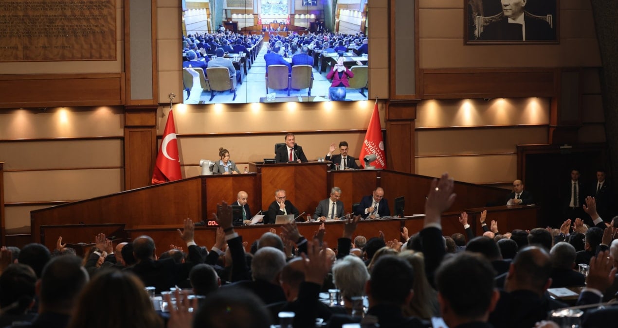İBB Meclisi’ndeki olağanüstü toplantı iptal edildi