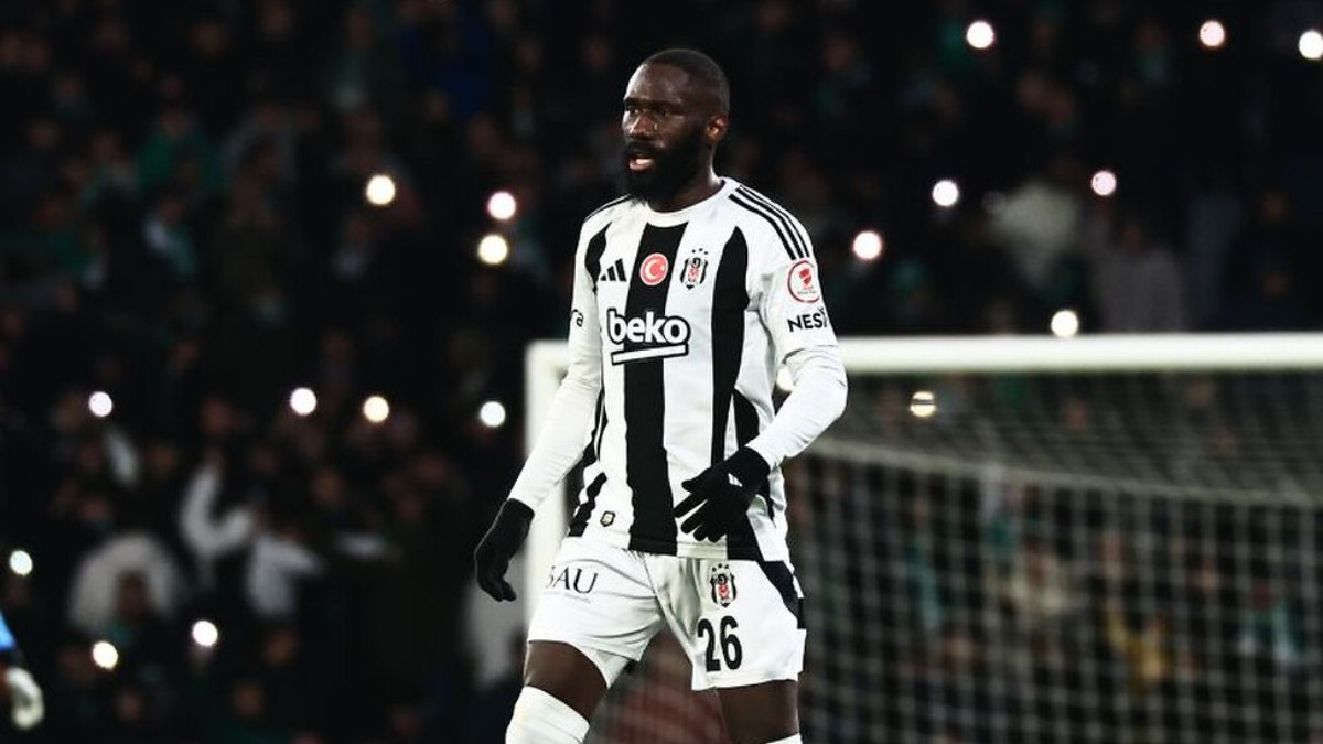 Arthur Masuaku, Beşiktaş’ta 100. maçına çıktı